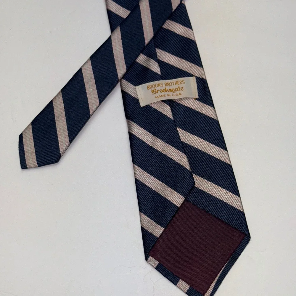 Vtg Brooks Brothers Necktie Men OS Navy Silver Striped Silk Brooksgate Repp USA